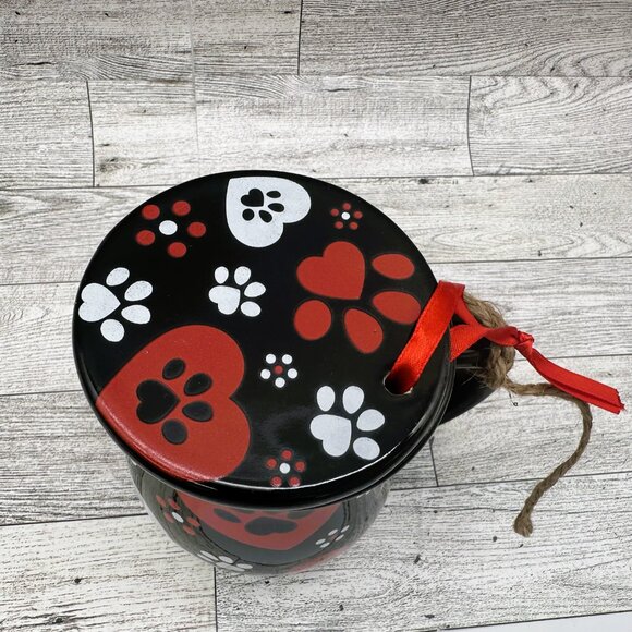 Temptations by Tara 16 oz. Dog Paws Heart Black Mug & Ornament/Lid - Picture 5 of 7